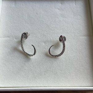 Elegant 14k white gold and diamond post Earrings